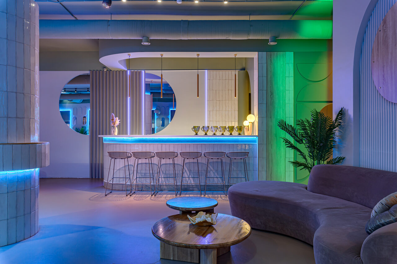 Арендовать Лофт Май. Зал Октябрь в центре города