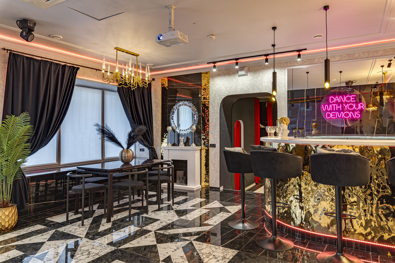 Арендовать Лофт Май. Зал Юг