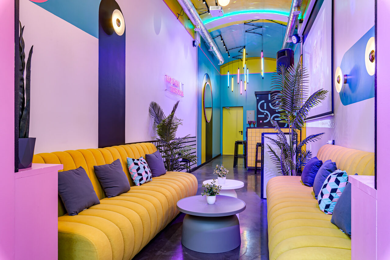 Арендовать Лофт Май. Зал Молекула на Бауманской