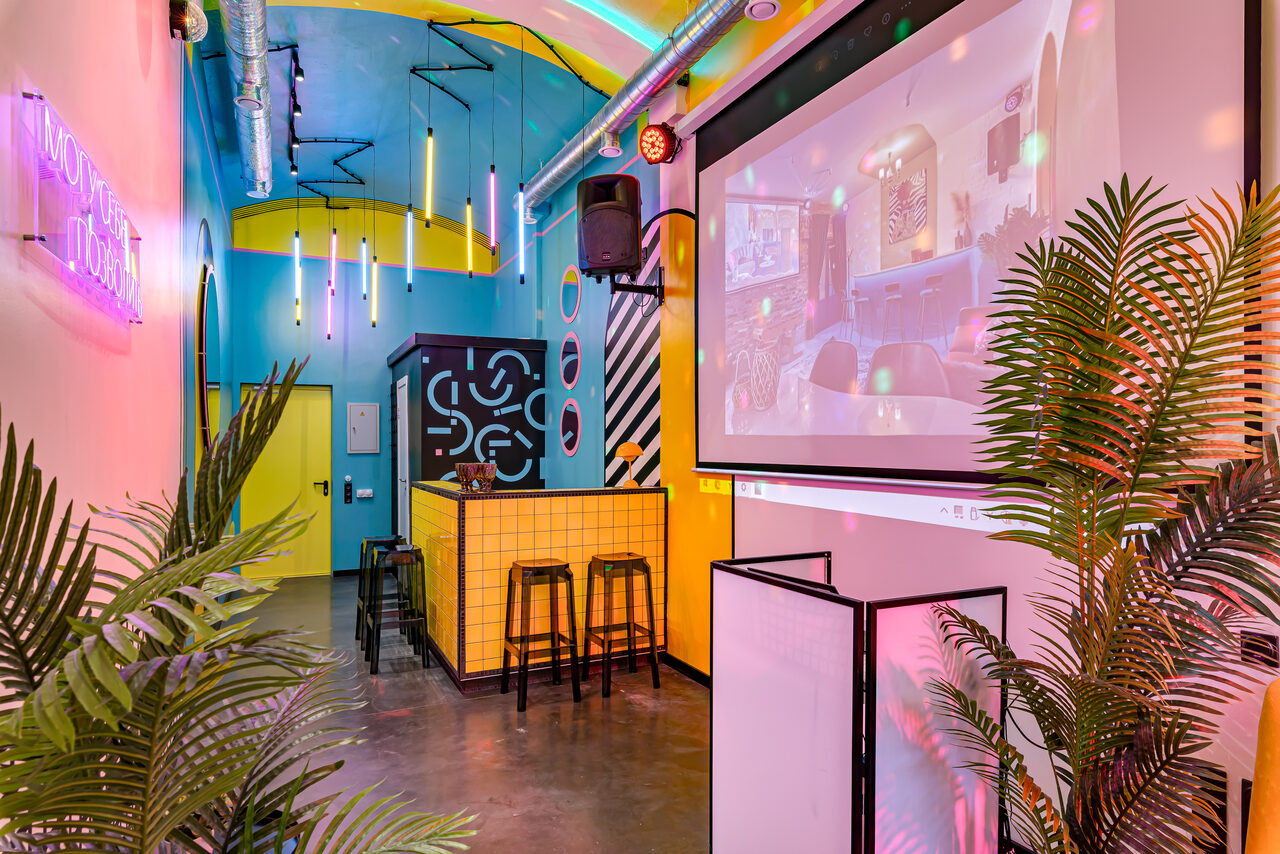 Арендовать Лофт Май. Зал Молекула на Бауманской