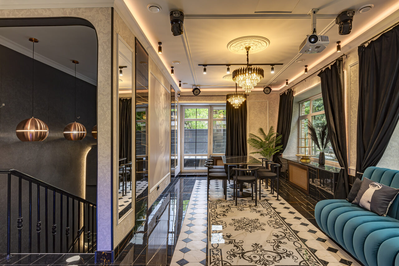 Арендовать Лофт Май. Зал Место