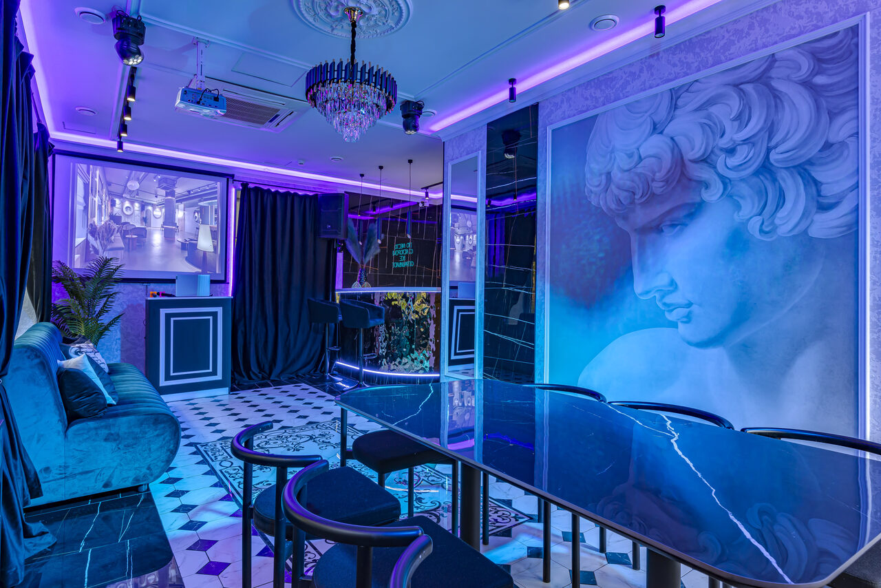 Арендовать Лофт Май. Зал Место