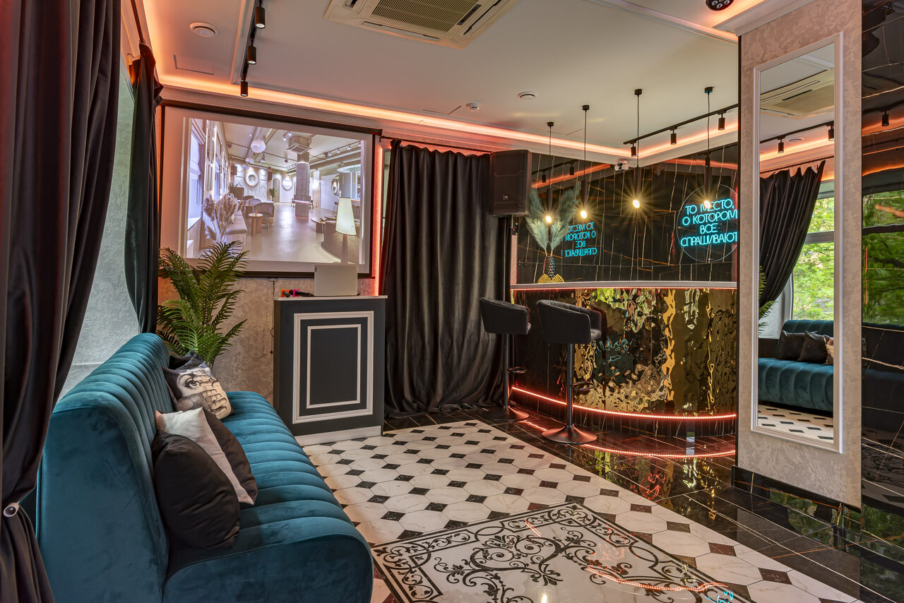 Арендовать Лофт Май. Зал Место