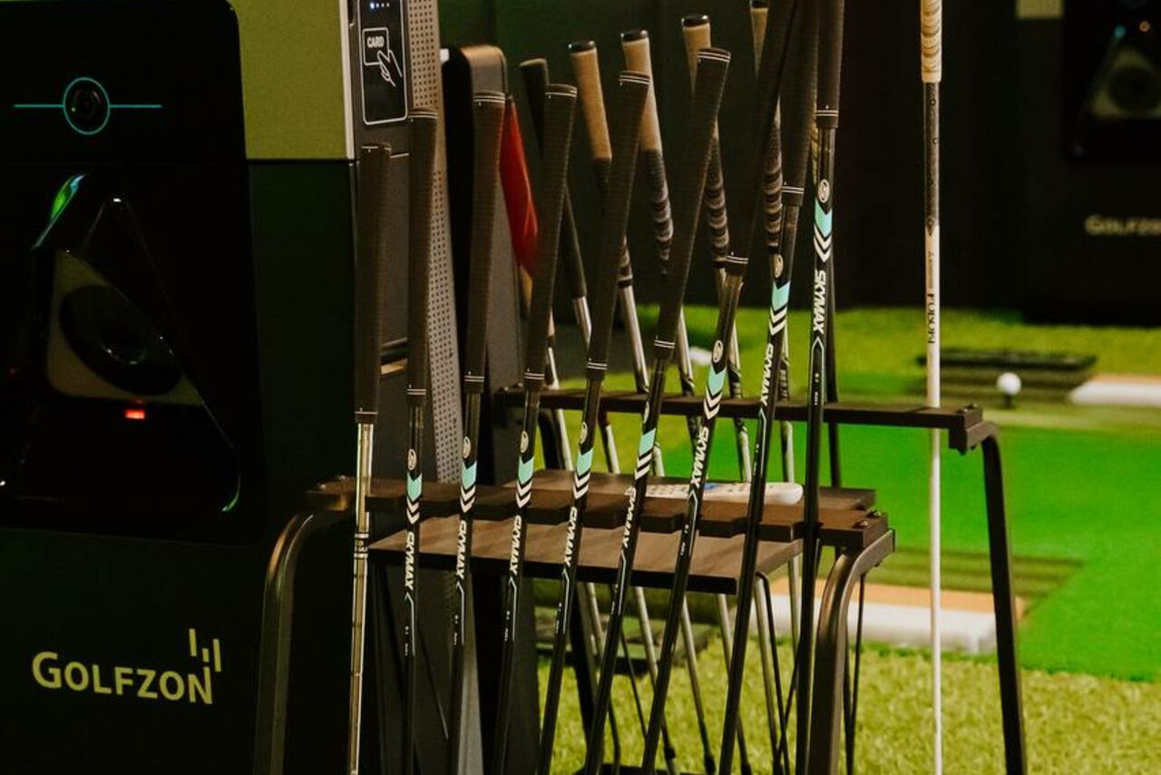 Арендовать Лофт для мероприятий с гольф-симулятором