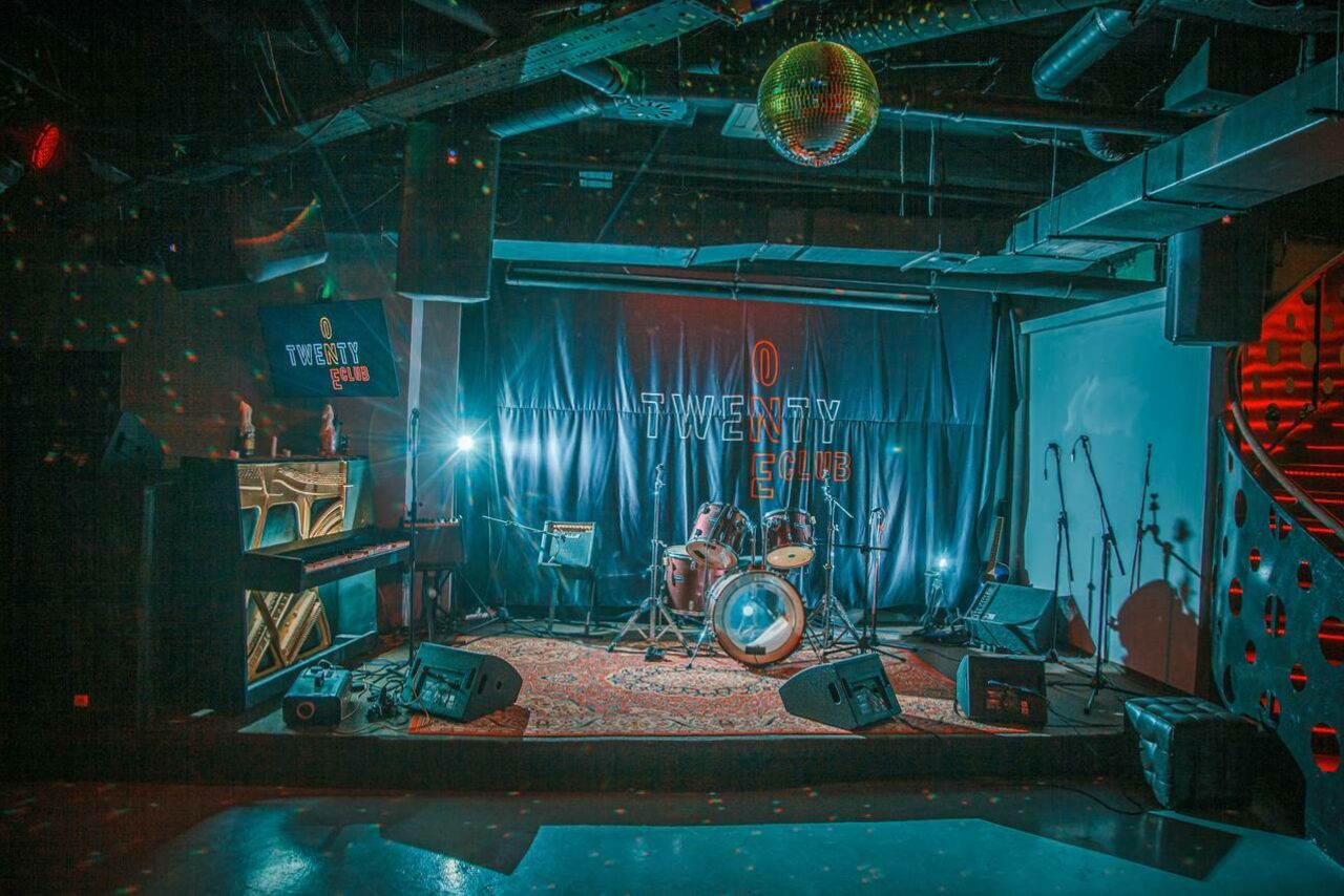 Арендовать Мультиплатформенная площадка в самом центре Москвы