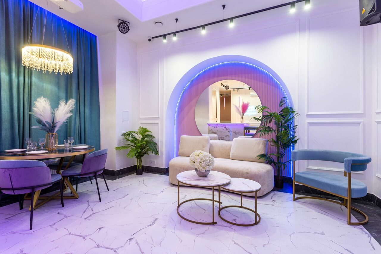 Арендовать Неоновый лофт для мероприятий