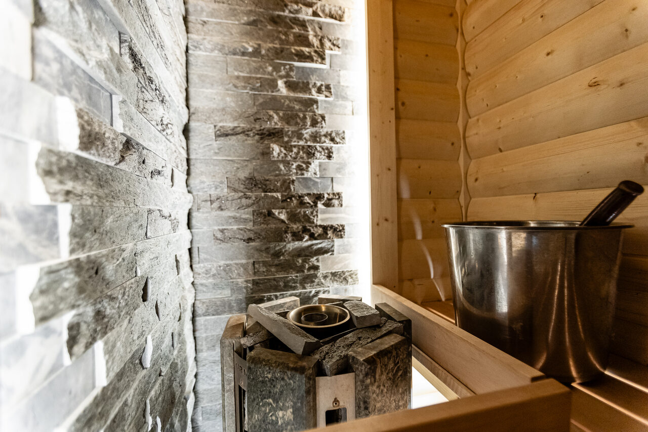 Арендовать Пространство с сауной на крыше "На высоте" 