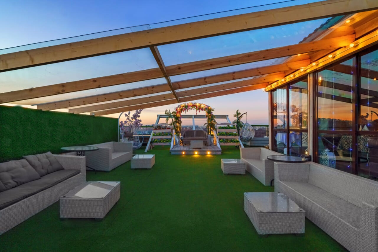 Арендовать Пространство с сауной на крыше "На высоте" 