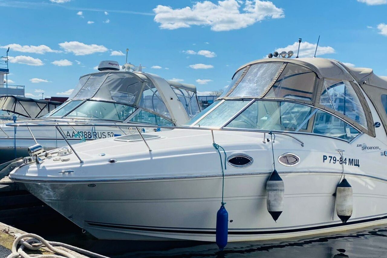 Арендовать Каютный круизный катер на 6 мест