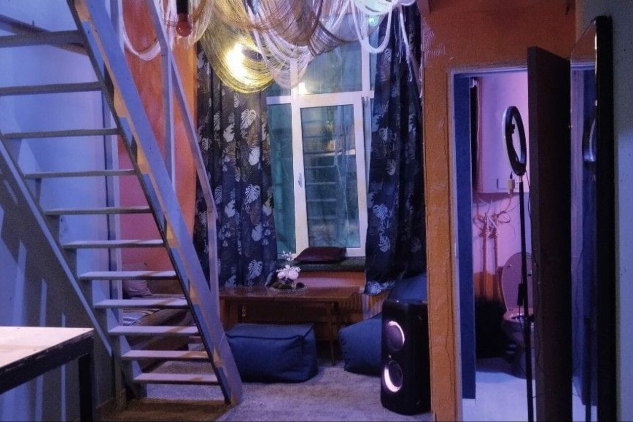 Арендовать Двухуровневый лофт для камерных мероприятий