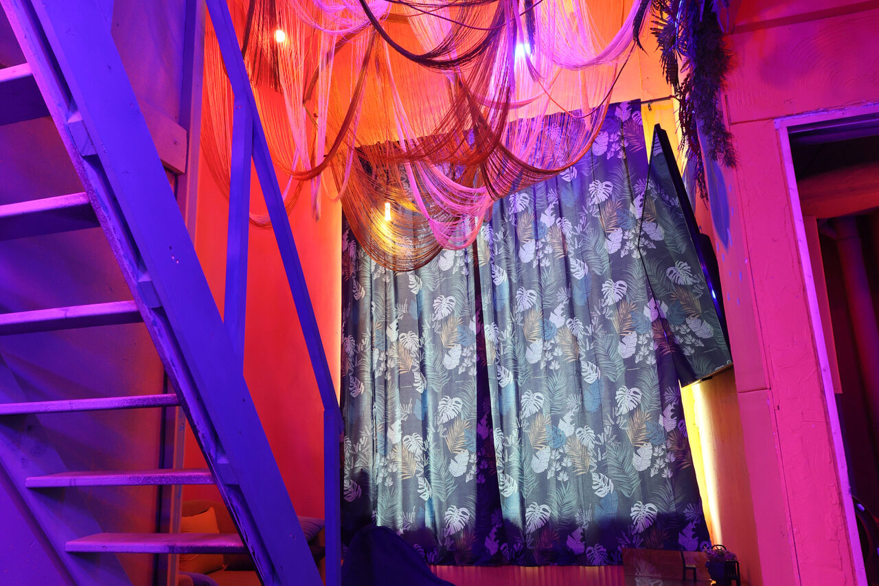 Арендовать Двухуровневый лофт для камерных мероприятий