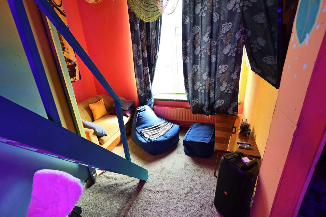 Арендовать Двухуровневый лофт для камерных мероприятий