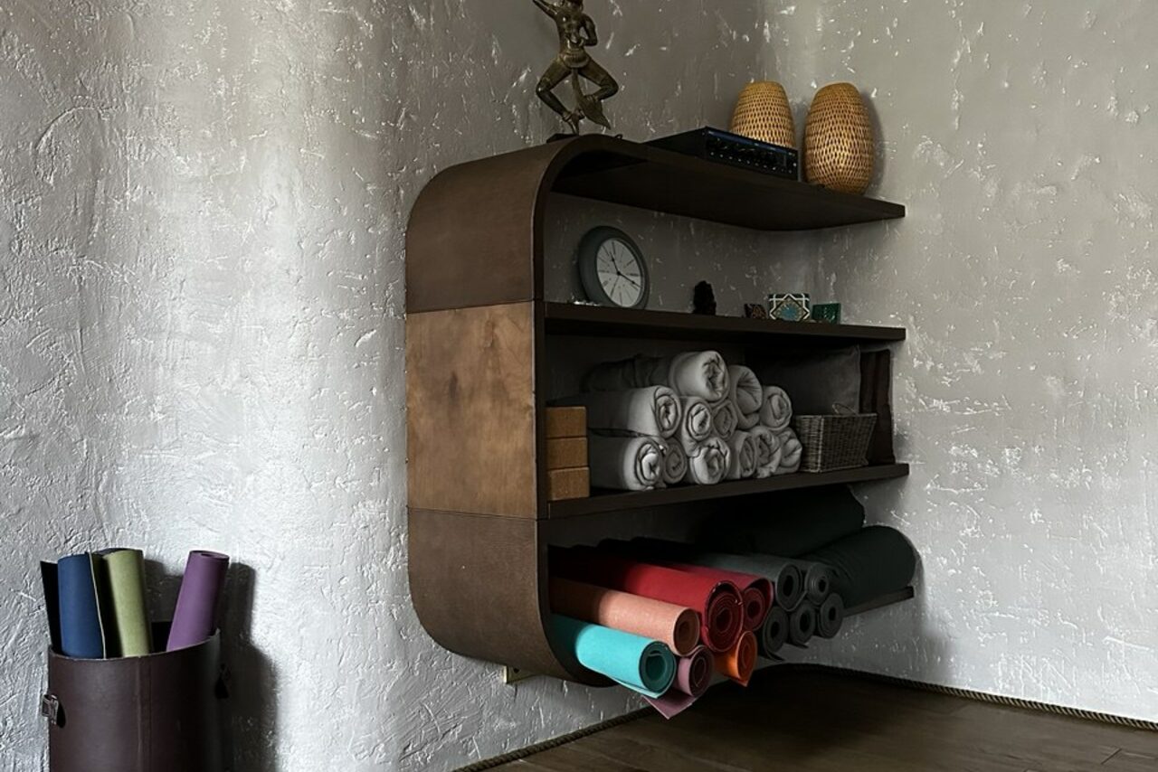 Арендовать Комфортный зал для занятий йогой