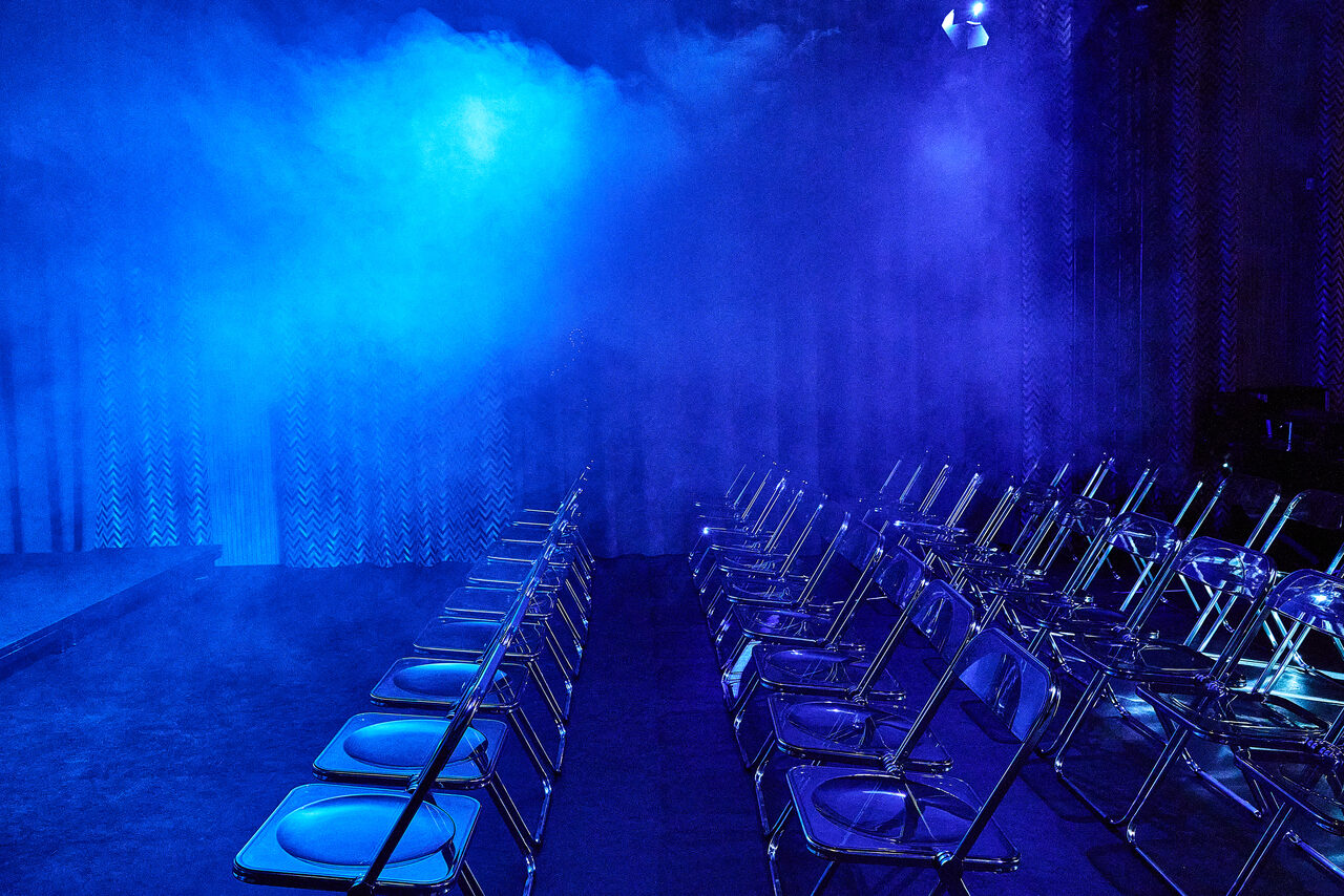 Арендовать Зал со сценой для ваших мероприятий