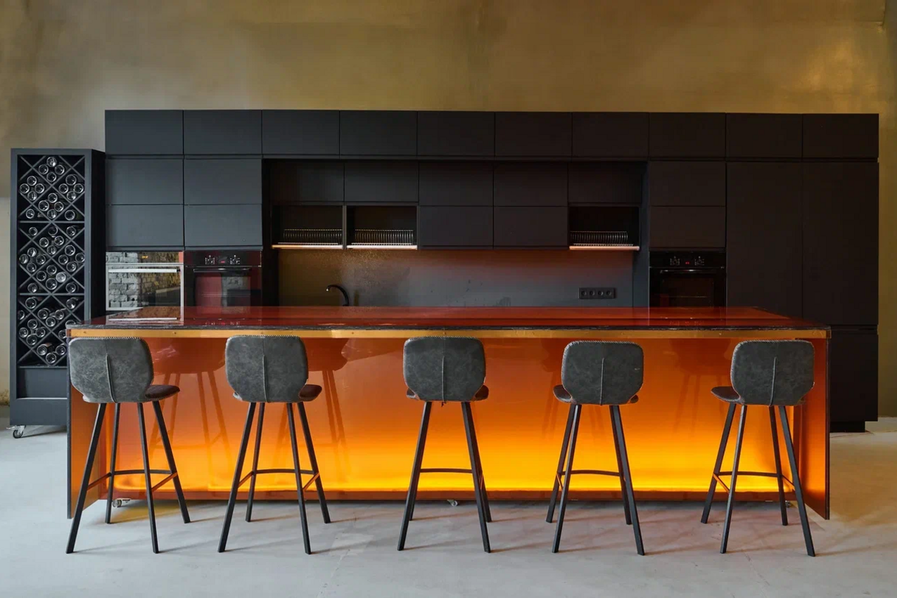 Арендовать Polygon. Зал Кухня