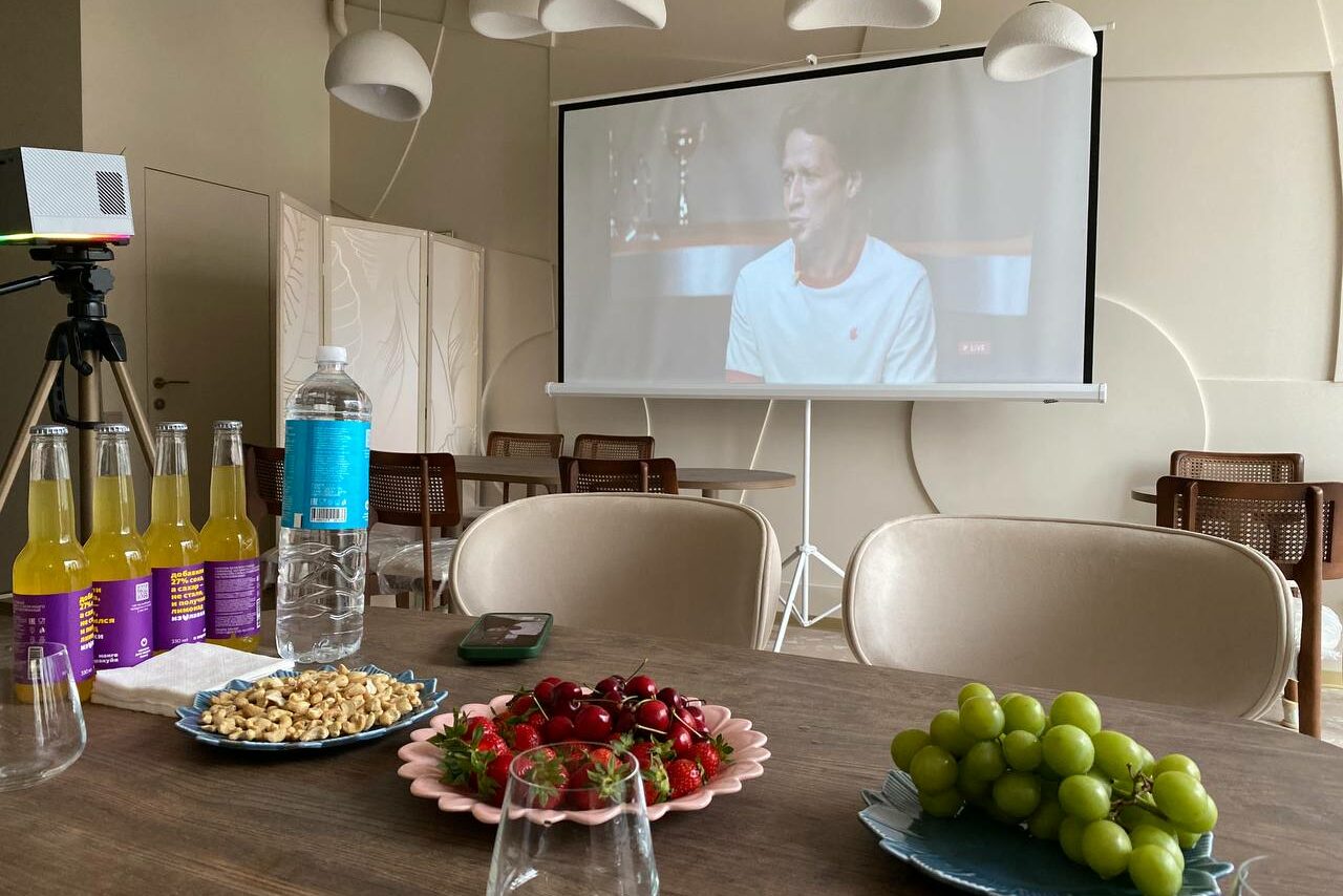 Арендовать Уютная площадка с атмосферой пляжного отдыха