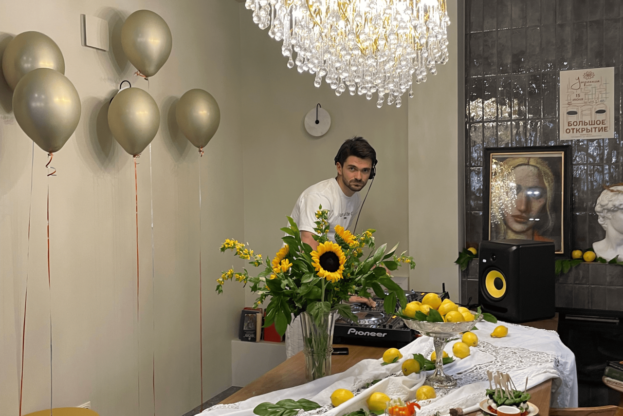 Арендовать Кафе под закрытие в самом центре Москвы