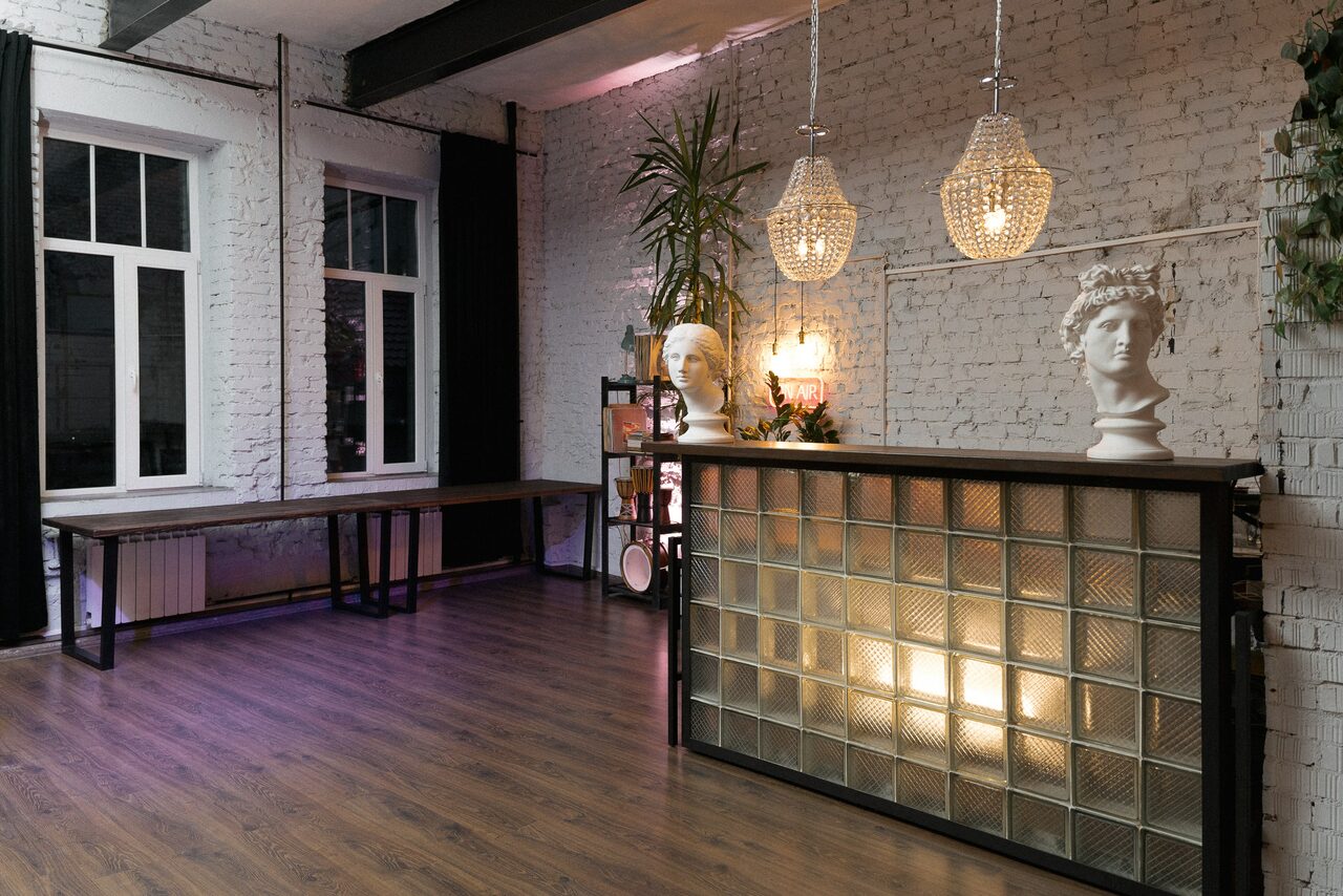 Арендовать Лофт с высокими потолками на востоке Москвы