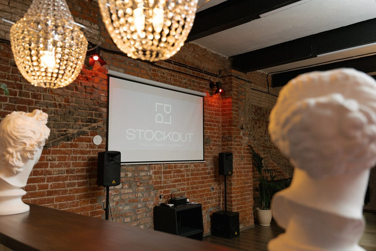 Арендовать Лофт с высокими потолками на востоке Москвы