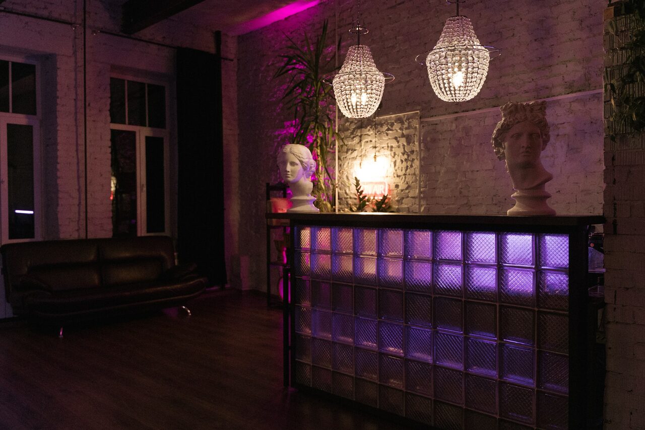 Арендовать Лофт с высокими потолками на востоке Москвы