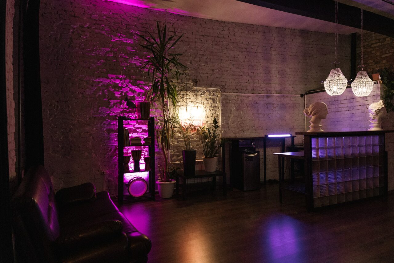 Арендовать Лофт с высокими потолками на востоке Москвы