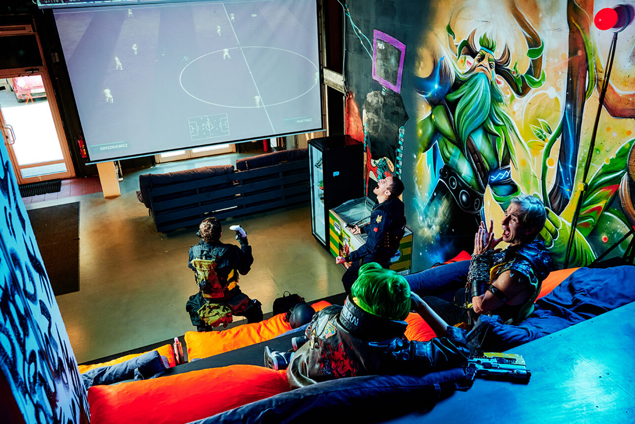 Арендовать Современный киберспортивный клуб