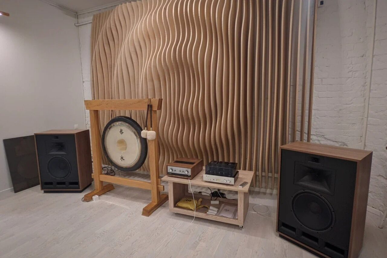 Арендовать White Yoga. Светлый зал 65 кв.м.