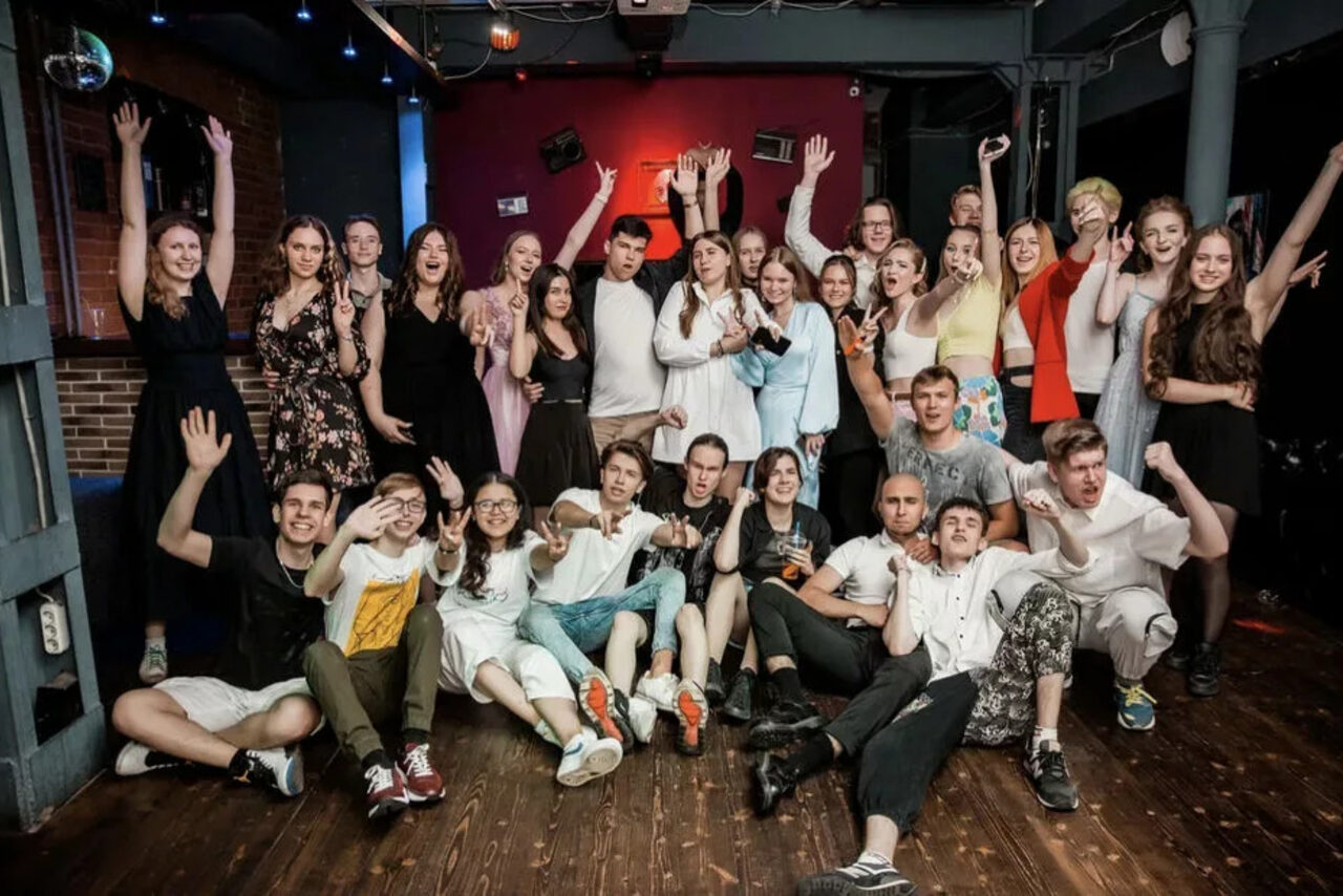 Арендовать Клубный лофт на набережной в центре Москвы