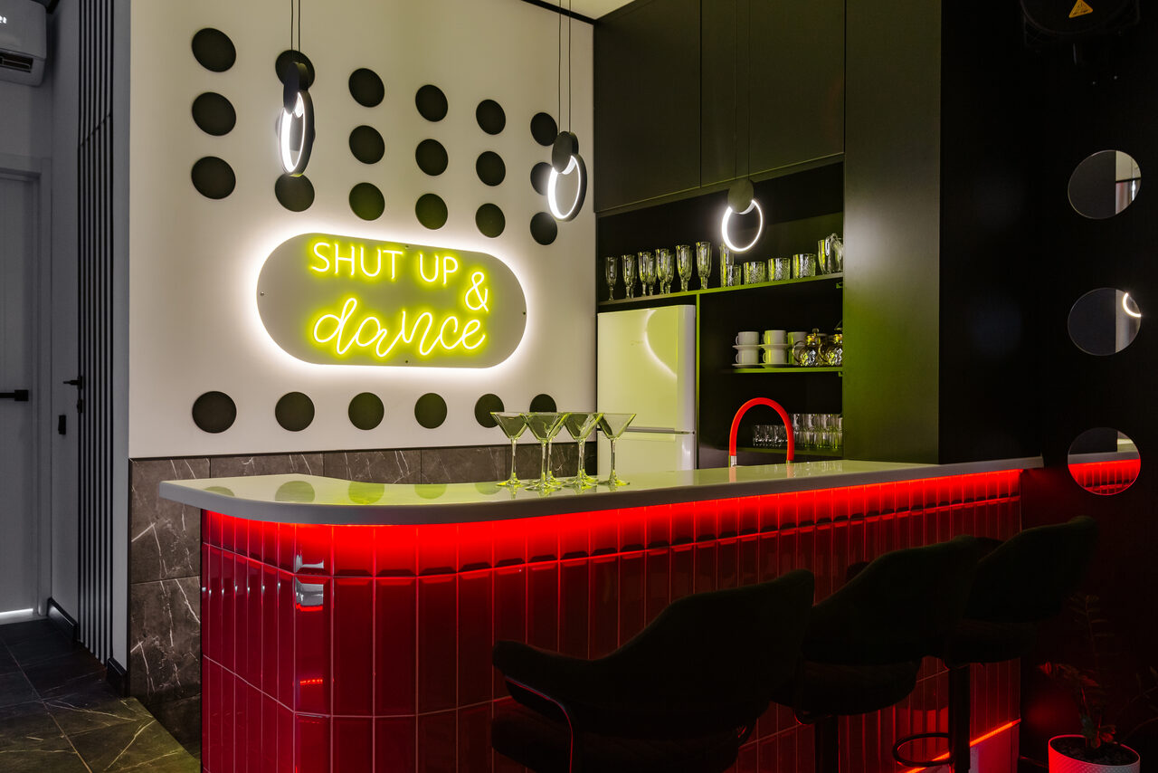 Арендовать Лофт «Арис» . Стильный лофт для вечеринок и встреч с друзьями