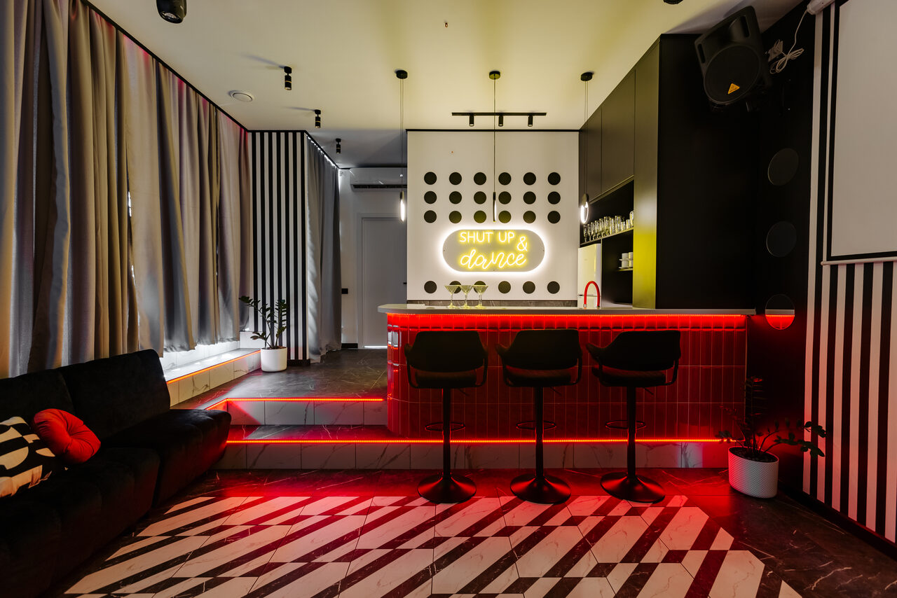 Арендовать Лофт «Арис» . Стильный лофт для вечеринок и встреч с друзьями