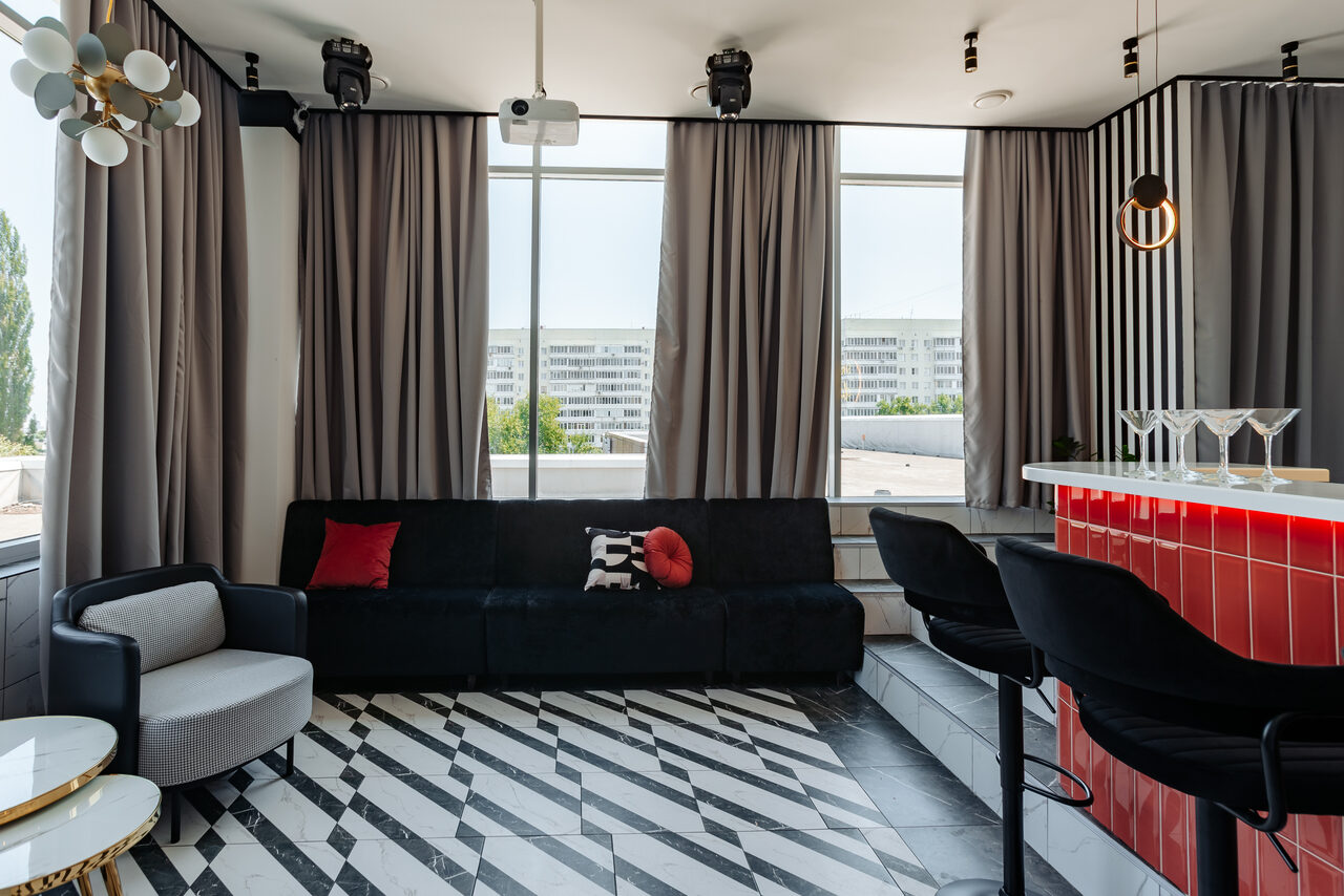 Арендовать Лофт «Арис» . Стильный лофт для вечеринок и встреч с друзьями