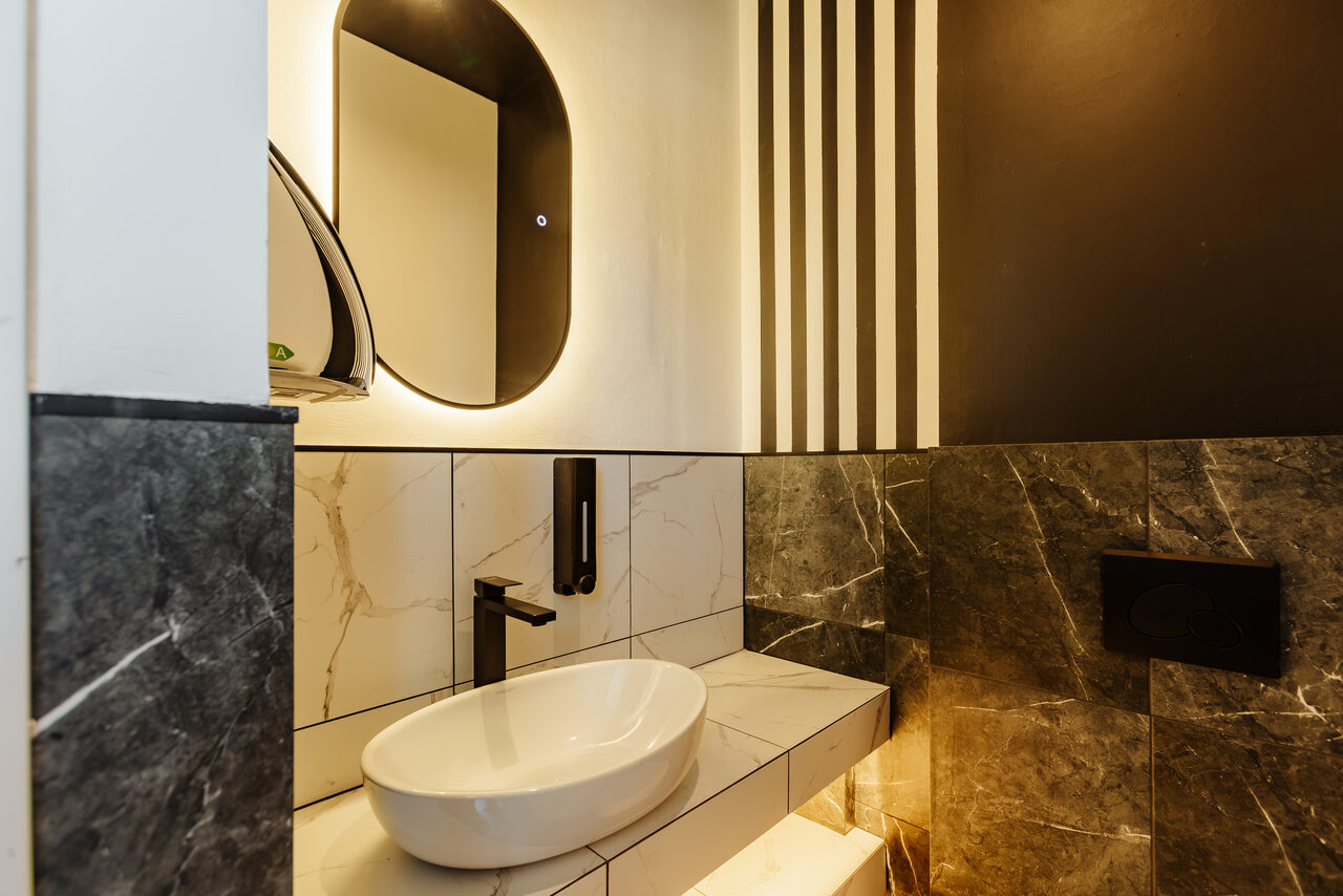 Арендовать Лофт «Арис» . Стильный лофт для вечеринок и встреч с друзьями