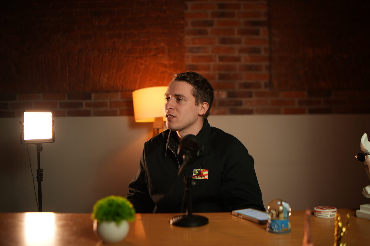 Арендовать Студия записи подкастов, видео-уроков, коротких роликов 