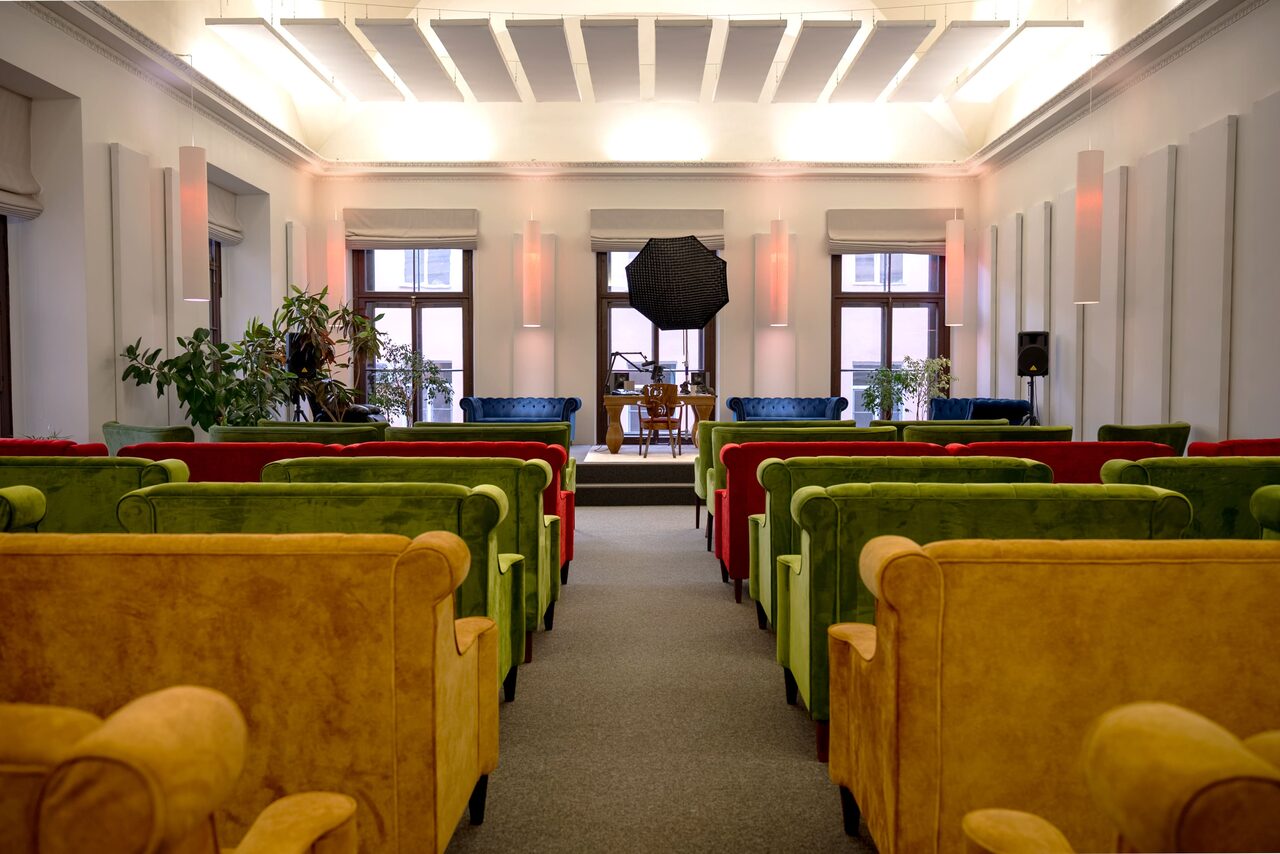 Арендовать Стильный и современный зал