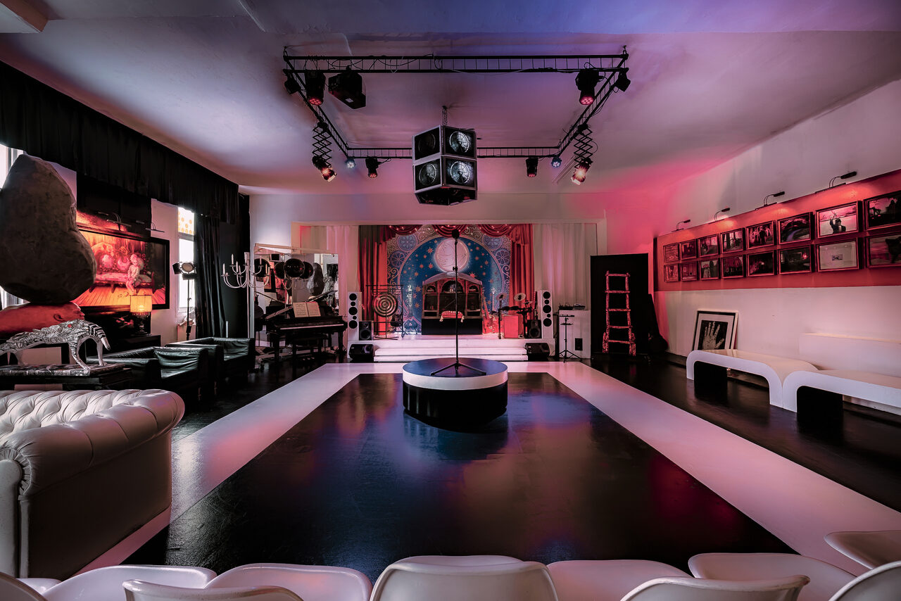 Арендовать Лофт в центре Москвы