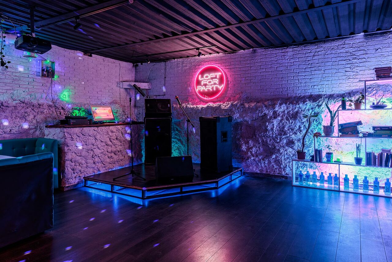 Арендовать Таганка Лофт. Лофт с кухней и Playstation 5