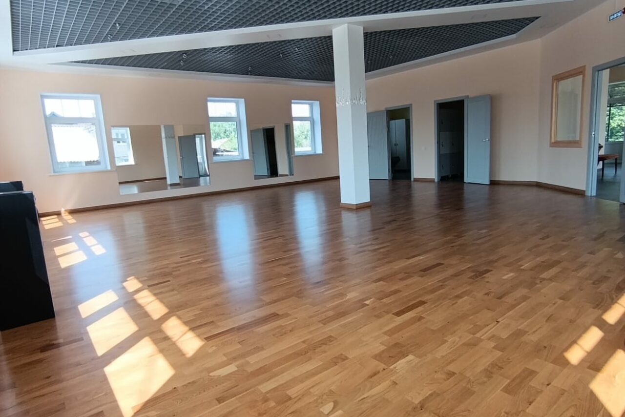 Арендовать Матрёшка клуб в городе Семёнов