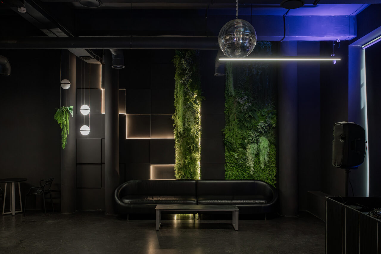 Арендовать Блэк. Стильный лофт для мероприятий