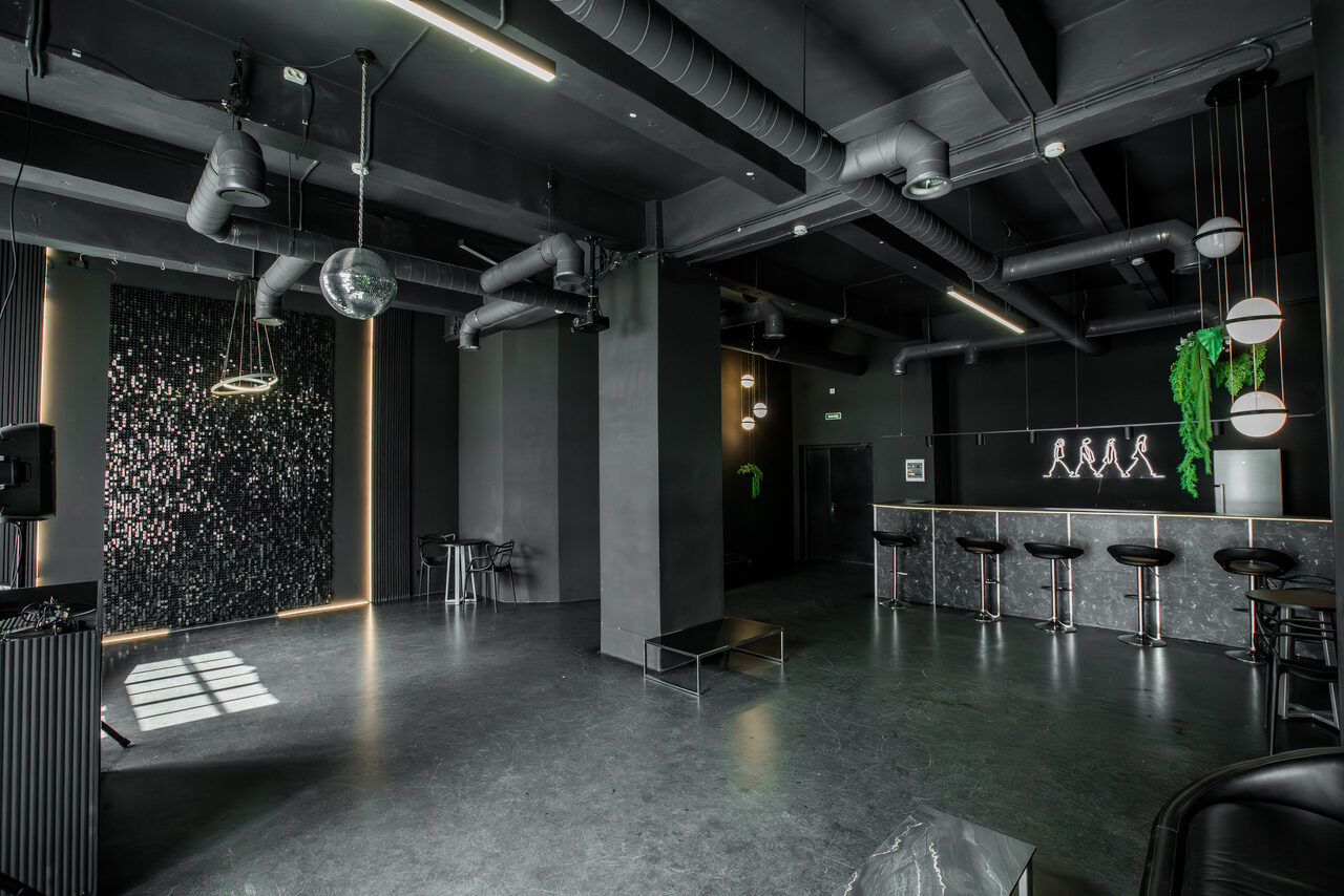 Арендовать Блэк. Стильный лофт для мероприятий