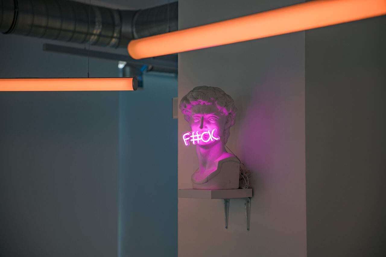 Арендовать Вайт. Элегантный лофт для мероприятий