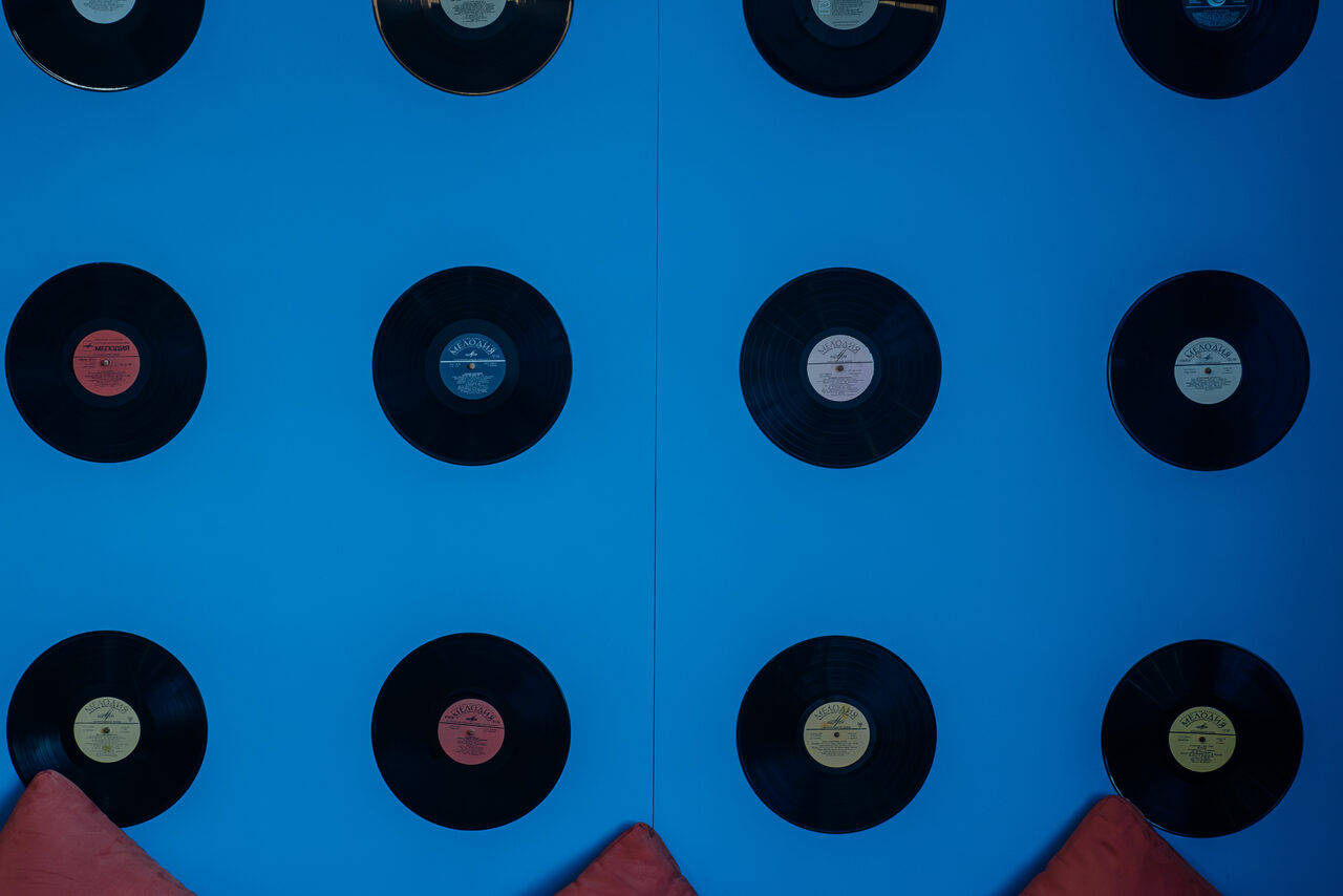 Арендовать Зал Караоке. Яркое пространство в стиле pop-art