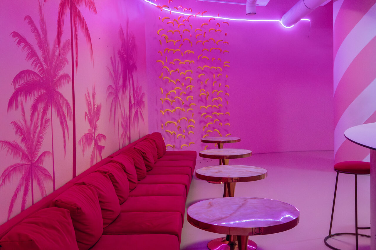 Арендовать Фламинго. Розовый лофт-зал для мероприятий