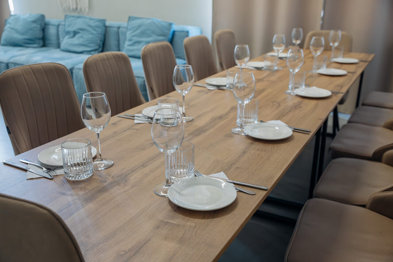 Арендовать Бохо. Лофт в тёплых тонах