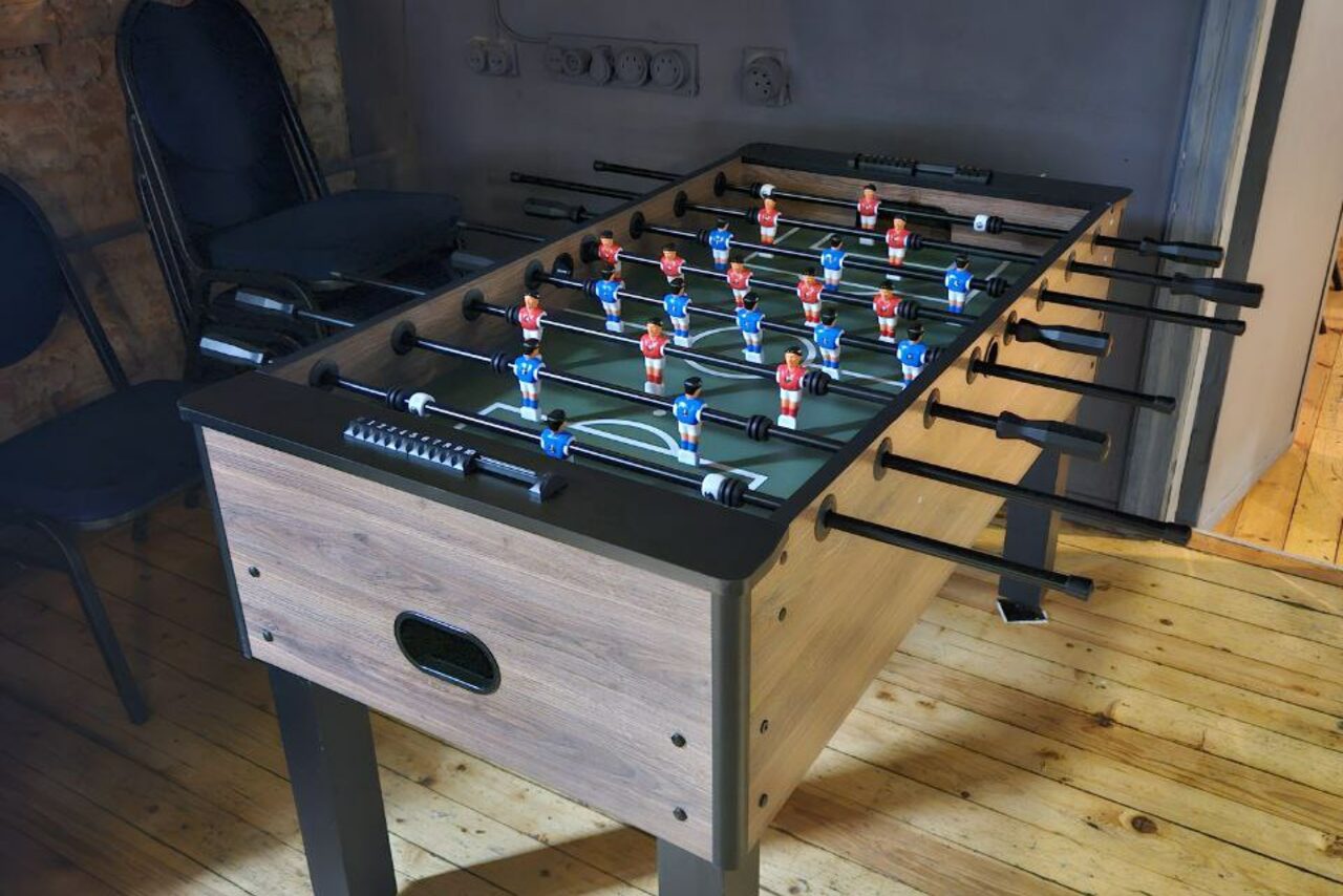 Арендовать Status Loft. Лофт со сценой и караоке. Типичный Питер