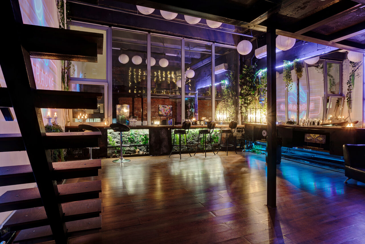 Арендовать Лофт Зеркальный