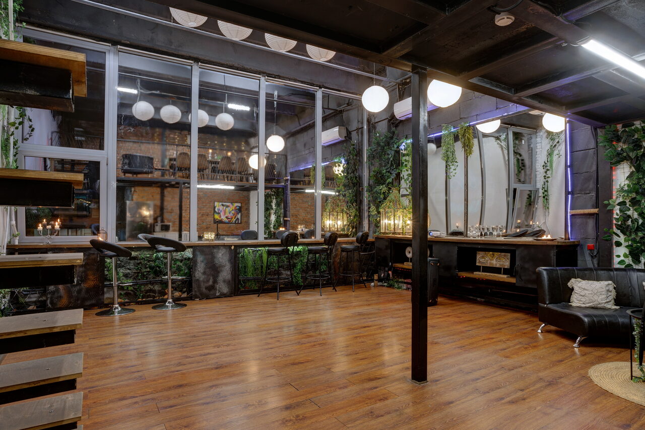 Арендовать Лофт Зеркальный