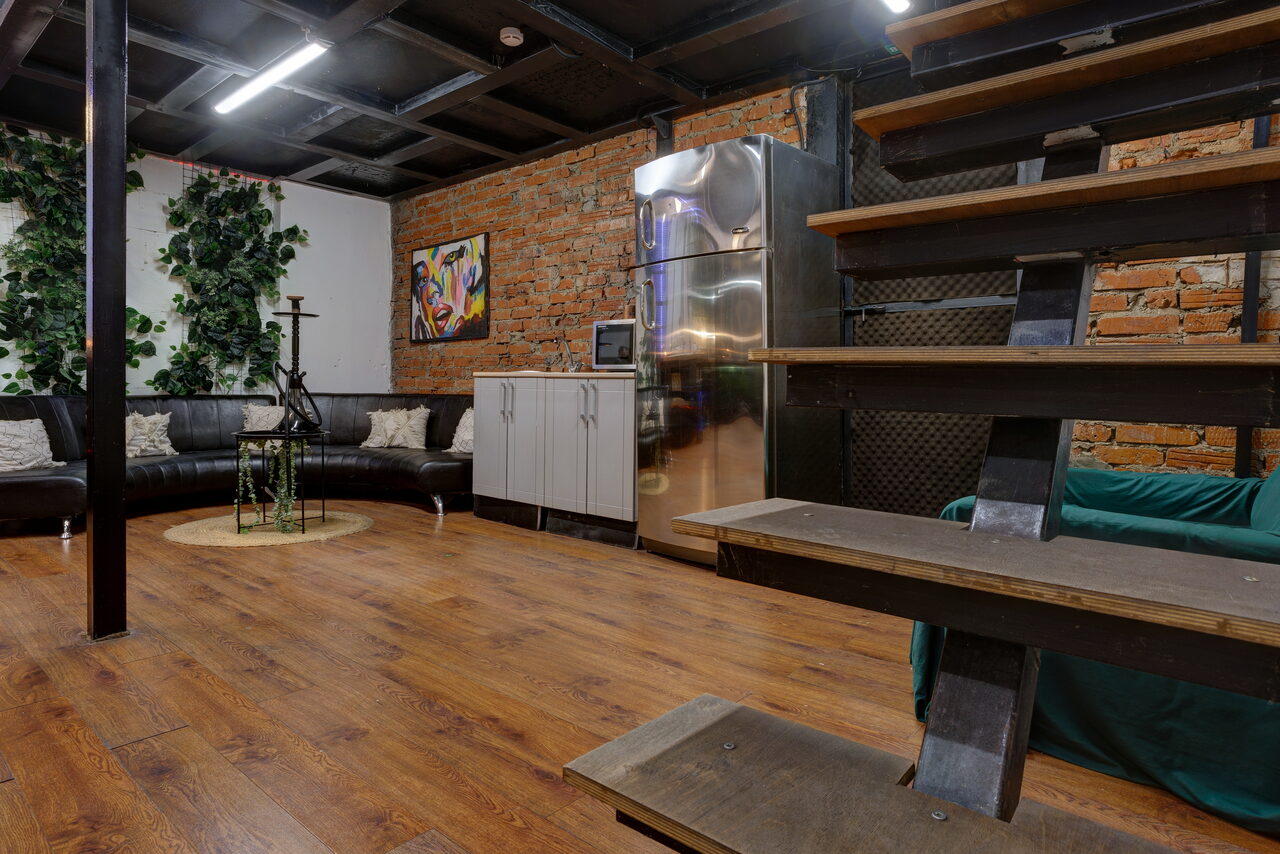 Арендовать Лофт Зеркальный