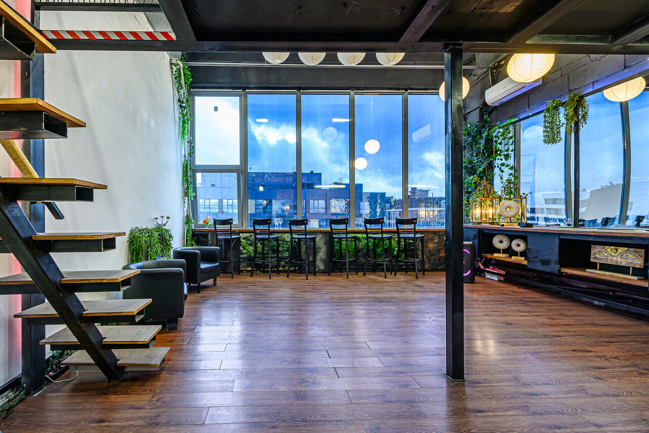 Арендовать Лофт Зеркальный