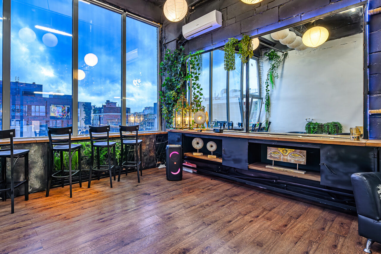 Арендовать Лофт Зеркальный