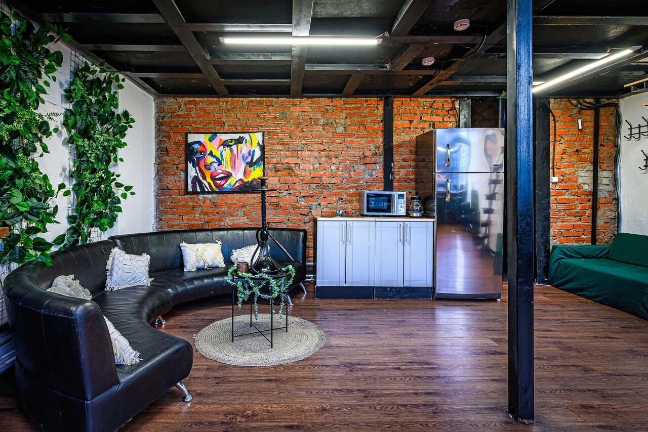 Арендовать Лофт Зеркальный